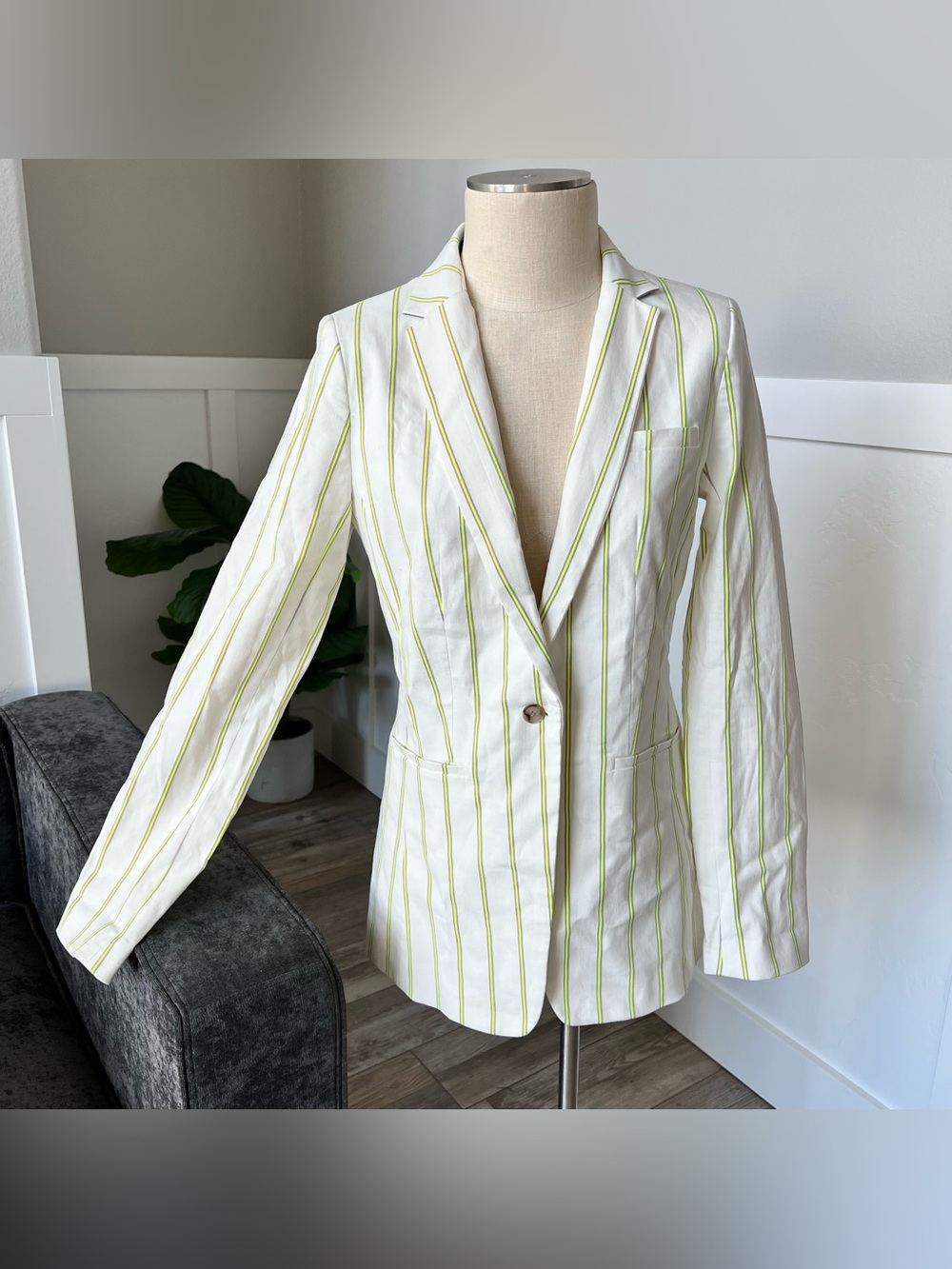 NWT Banana Republic Women’s Long and Lean Striped Blazer Size 8 Tall